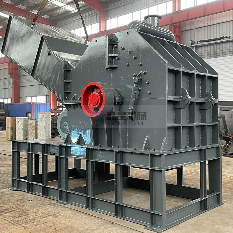 空調(diào)外殼水箱破碎機(jī)