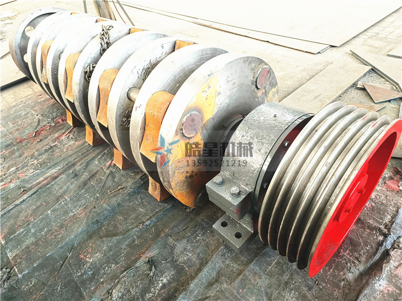 <a href='http://www.guanzuimeinv.cn/psxl/4.html' target='_blank'><span>廢鋼破碎機(jī)</span></a>廠(chǎng)家<a href='http://www.guanzuimeinv.cn/scxc/1572.html' target='_blank'><span>錘頭</span></a>結(jié)構(gòu)生產(chǎn)現(xiàn)場(chǎng)展示